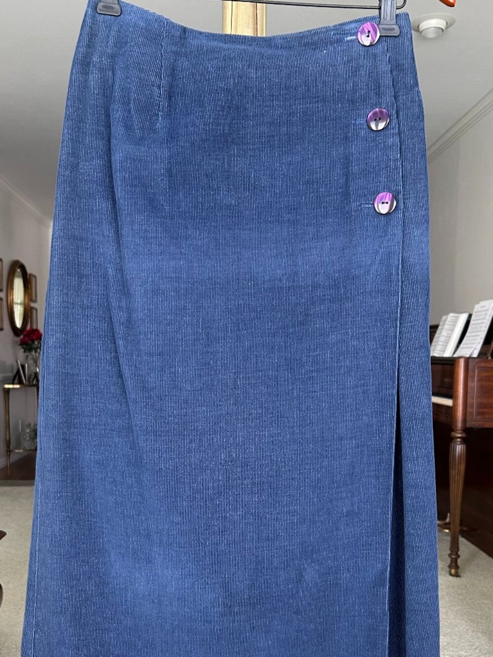 PORTRAITS by Northern Isles corduroy blue midi skirt straight size 6